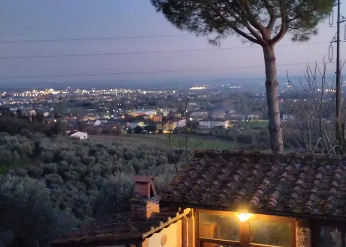 Da Poldino ゲストハウス ボルゴ・ア・ブッジャーノ