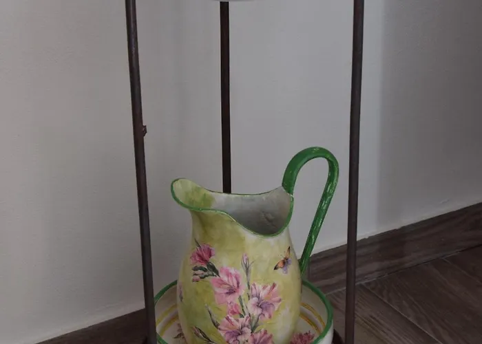 Da Poldino 3* ボルゴ・ア・ブッジャーノ